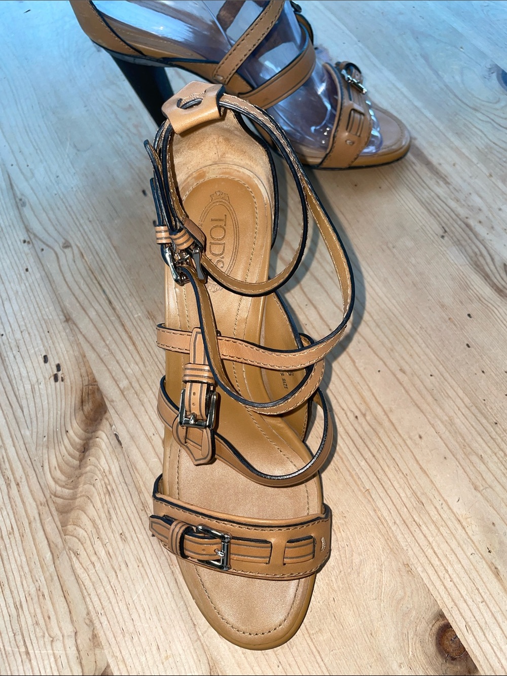 Tod's Italian Cognac Leather Multi-Strap Caged Buckle Sandals - Picture 5 of 10